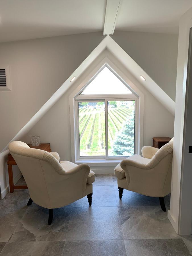 Green Oaks B&B Niagara-on-the-Lake ภายนอก รูปภาพ