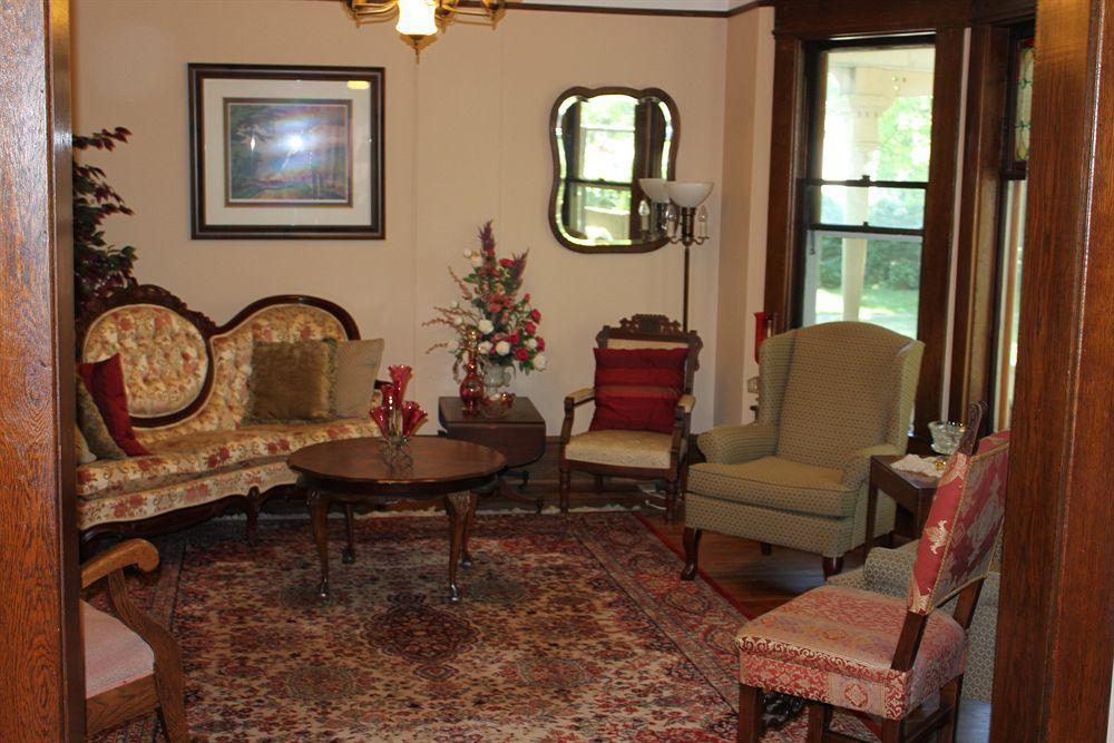 Green Oaks B&B Niagara-on-the-Lake ภายนอก รูปภาพ