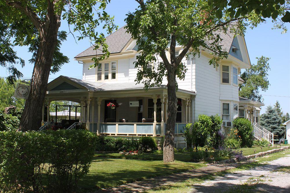 Green Oaks B&B Niagara-on-the-Lake ภายนอก รูปภาพ